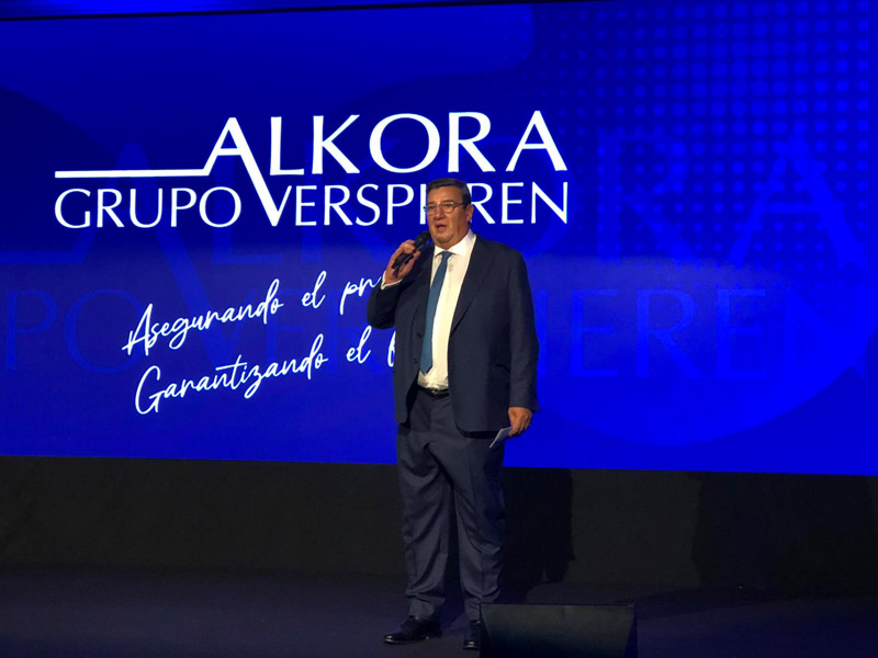 Alkora ha celebrado su 25º aniversario y su presidente, Julio de Santos, en declaraciones a Grupo Aseguranza adelanta que a partir de ahora se trata de mantener la positiva evolución y a pesar de la situación el objetivo es crecer un 10% el próximo año.